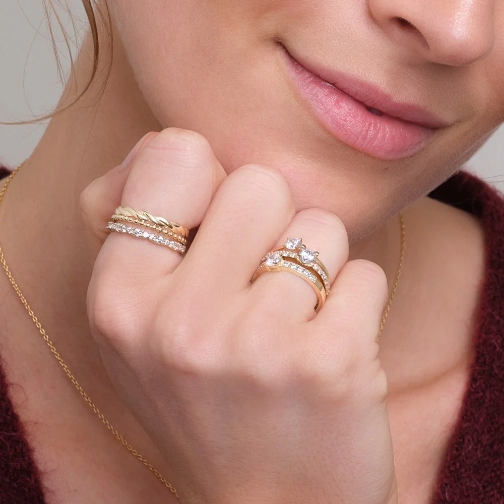8kt. guldring m/cz i 4 grabber - Image 2