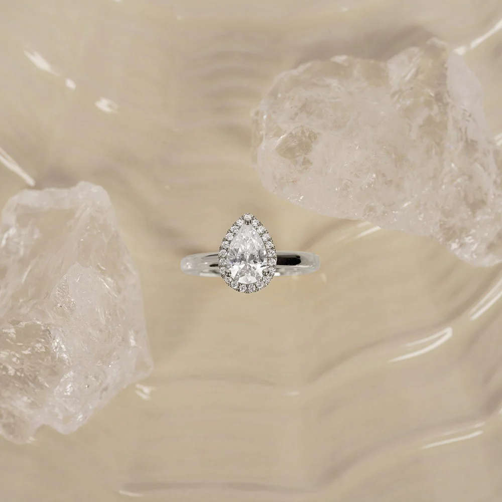 LUXURY Halo dråbe 14kt. guldring m. lab grown diamant 1,12ct TW/VS2 - Image 4
