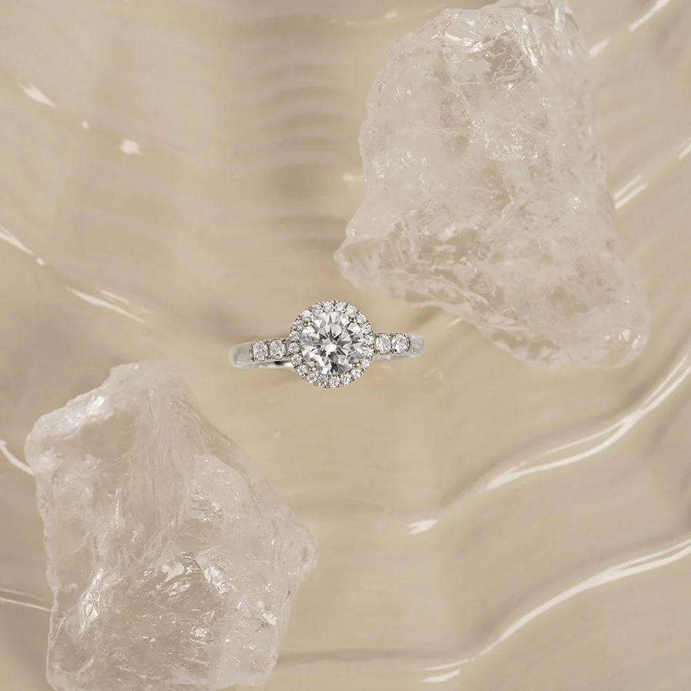 LUXURY Halo rund 14kt. guldring m. lab grown diamant 1,32ct TW/VS2 - Image 2